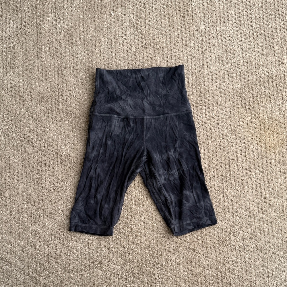 Lululemon Women’s Tie-dye Biker Shorts